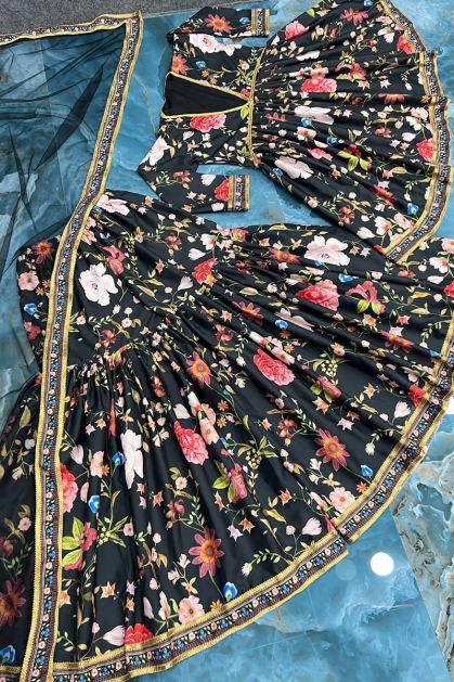 समर फैशन के लिए आलिया भट्ट का ये फ्लावर ड्रेस सोशल मीडिया पर लगा रहा आग, आप  भी लें आइडियाज़ - bollywood summer fashion trend celebrity alia bhatt flower  print hot dress
