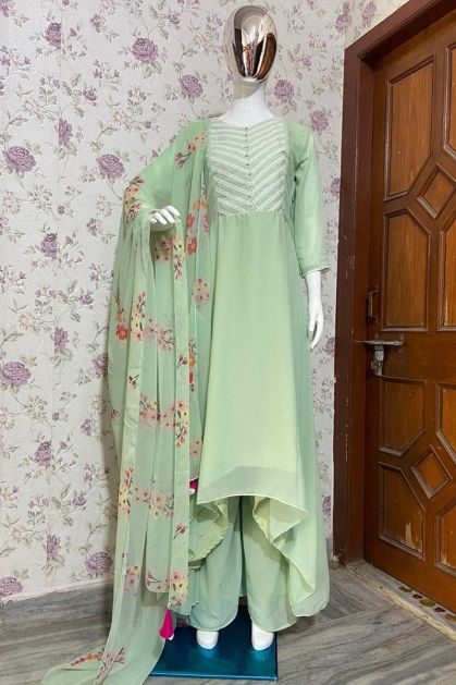 Sanjbybijalbarot | Simple frock design, Designer dresses casual, Long gown  design